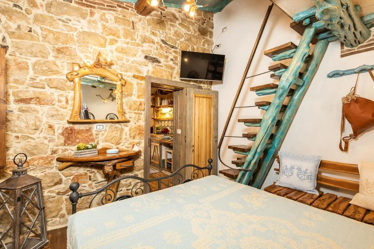 Apartmán Sa Dommu De Su Maistru 'E Linna_Sa Mola_ Baunei